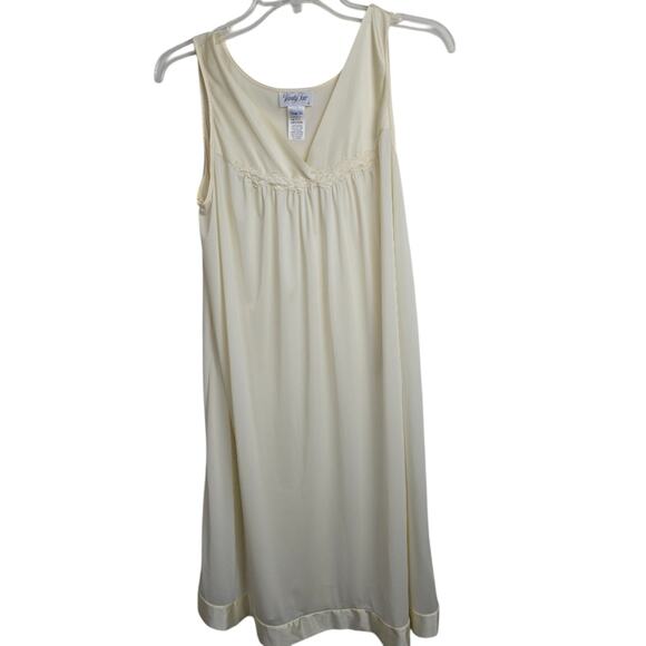 Vanity Fair Other - Vanity Fair Vtg Silky Slip Lace Pajama Dress Nightgown Fairycore  Lingerie S